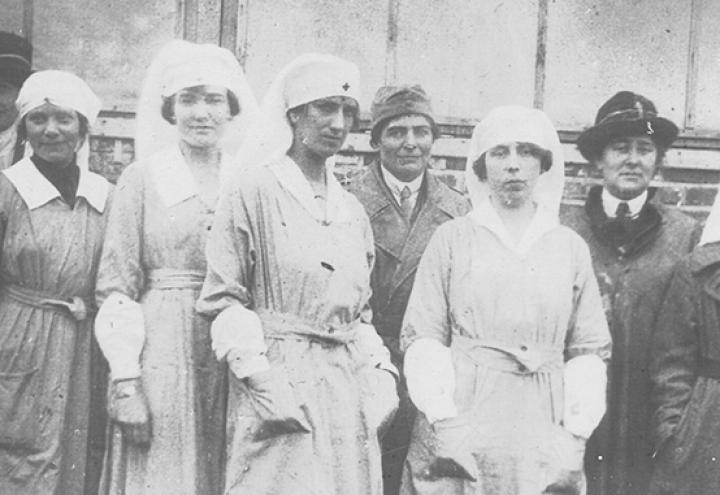 World War I nurses at an American Red Cross hospital