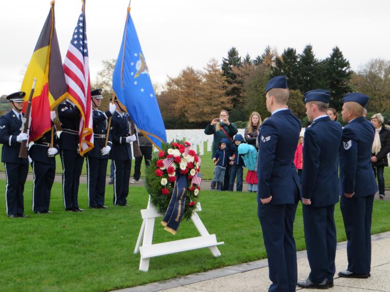 Members of the Air Force salute after laying the wreath. 
